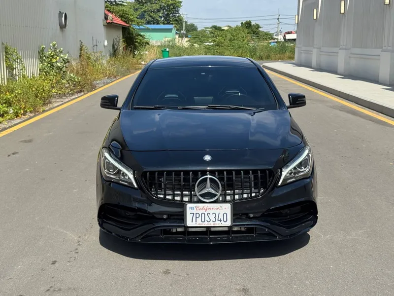 MERCEDES CLA45 YEARS : 2015 OPTION : AMG COLOR